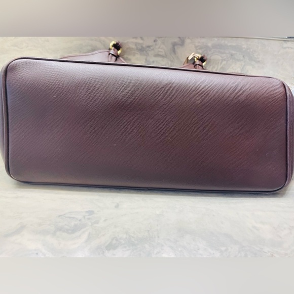 Coach  Brown Classic Leather Tote - Picture 16 of 16